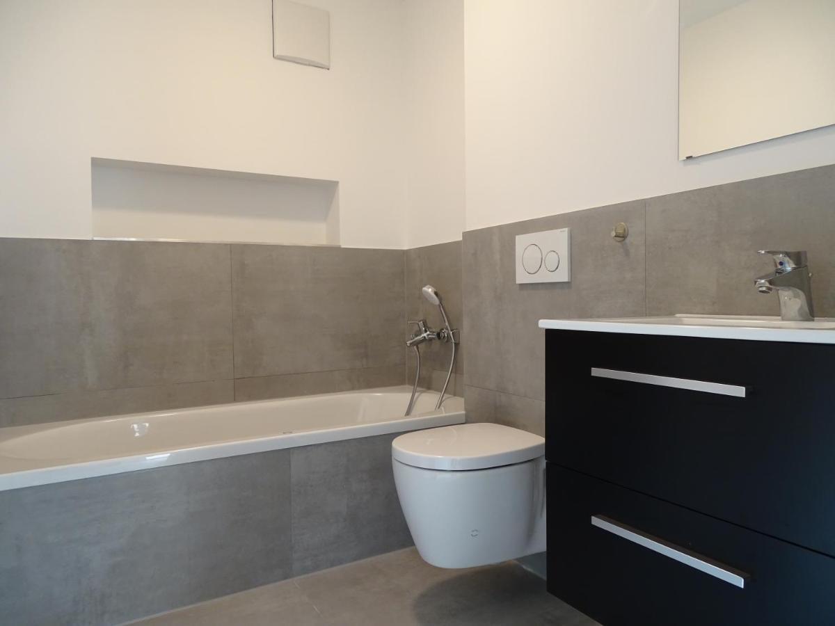 Avi City Apartments Kinghouse ดุสเซลดอร์ฟ ห้อง รูปภาพ