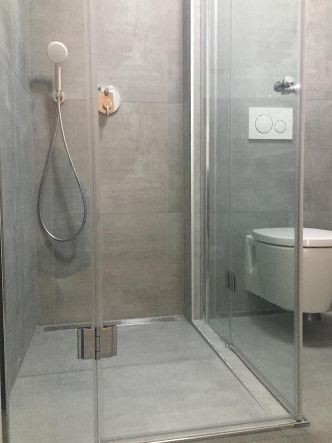 Avi City Apartments Kinghouse ดุสเซลดอร์ฟ ห้อง รูปภาพ